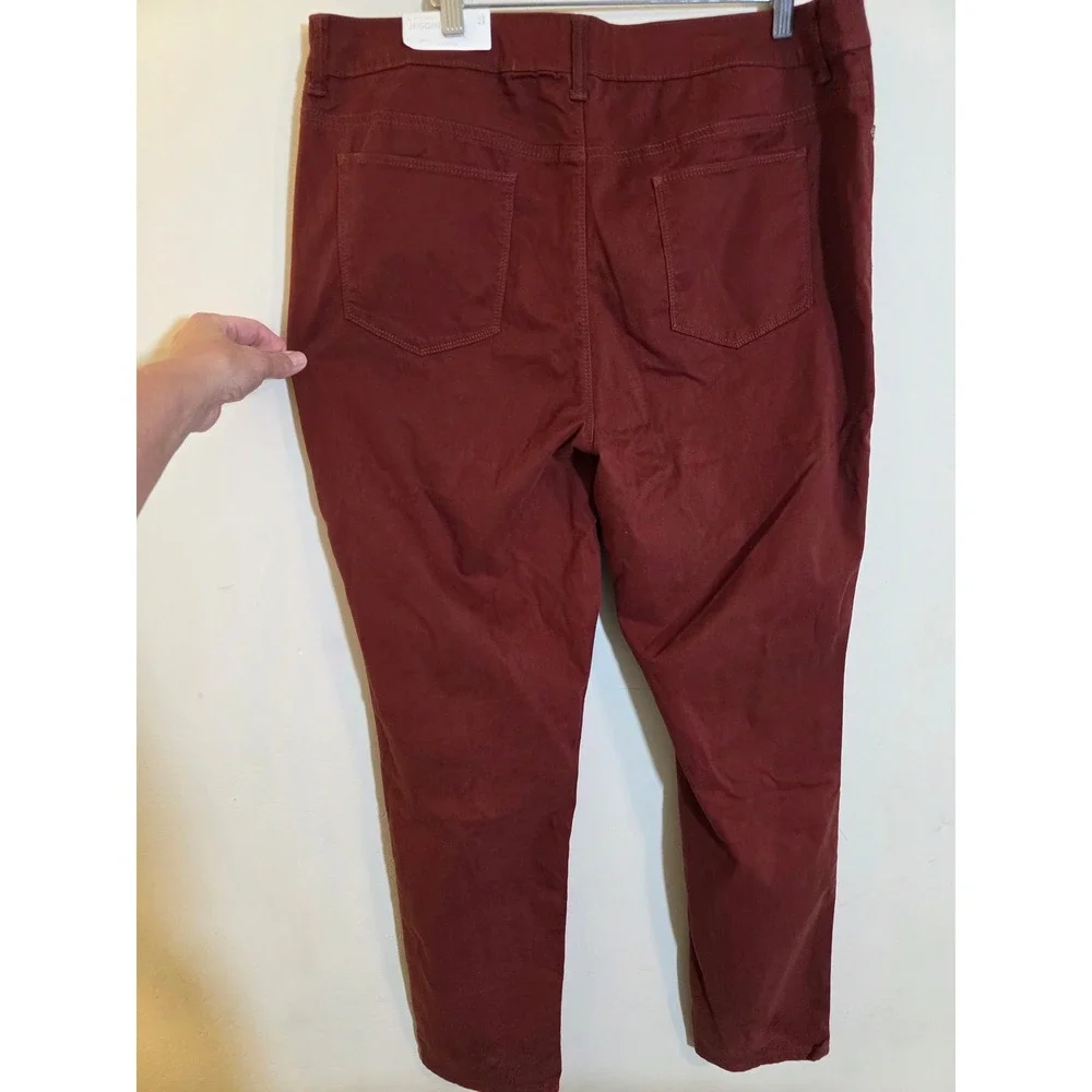 Chicos Platinum Jeggings Slim Fit Mahogany Burgundy Pants Size‎ 3 NWT